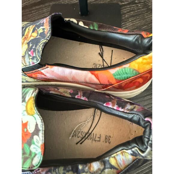 Balenciaga Multicolor Floral Printed Fabric Slip On Sneakers Sz. 39 - Picture 8 of 9